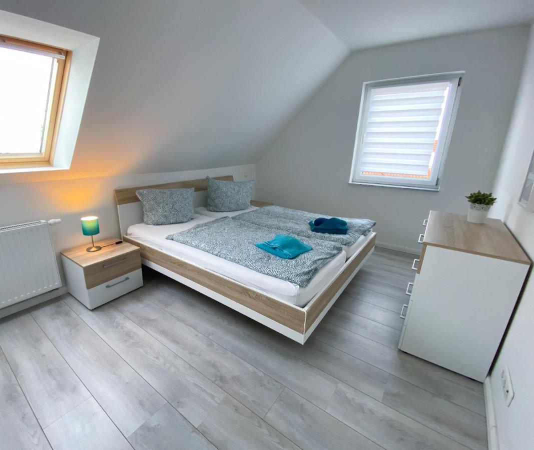 Komfort-Ferienwohnungen In Freest Bagian luar foto