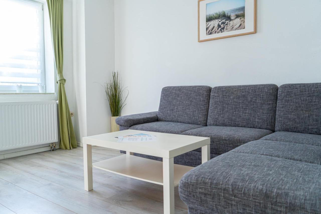 Komfort-Ferienwohnungen In Freest Bagian luar foto
